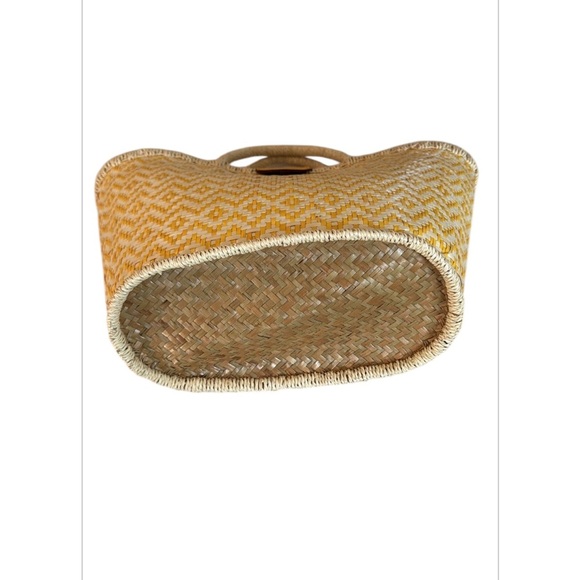 White & Yellow Boho Pattern Straw Beach or Tote Bag - Picture 9 of 13